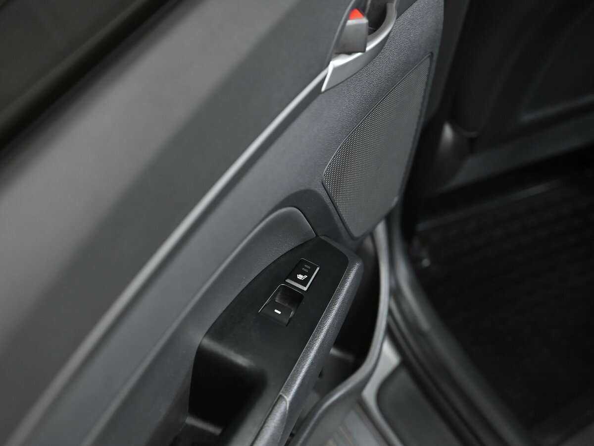 Б/У Хендай Елантра 2018 года. Фото: #12