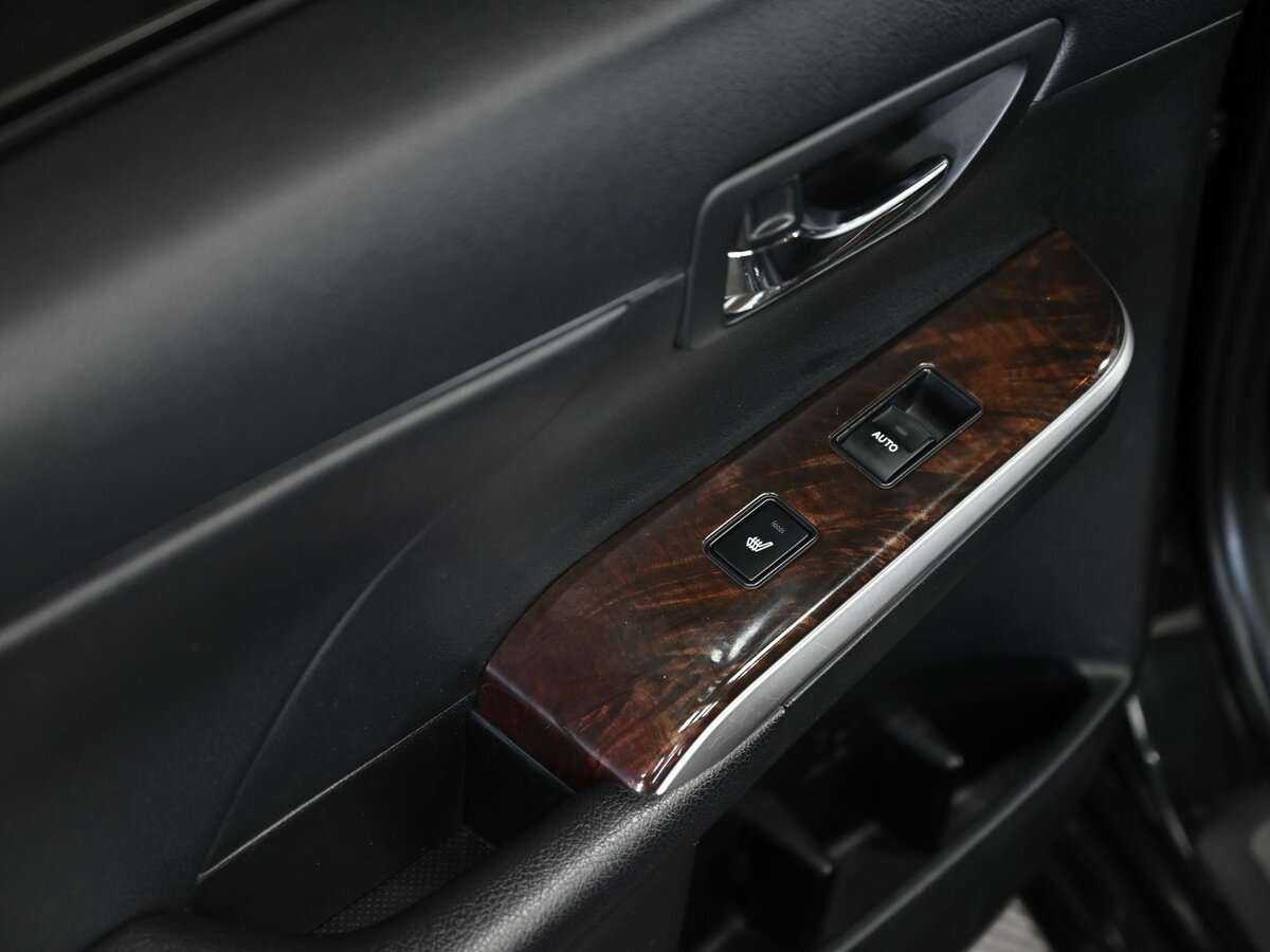 Б/У Тойота Камри 2015 года. Фото: #6