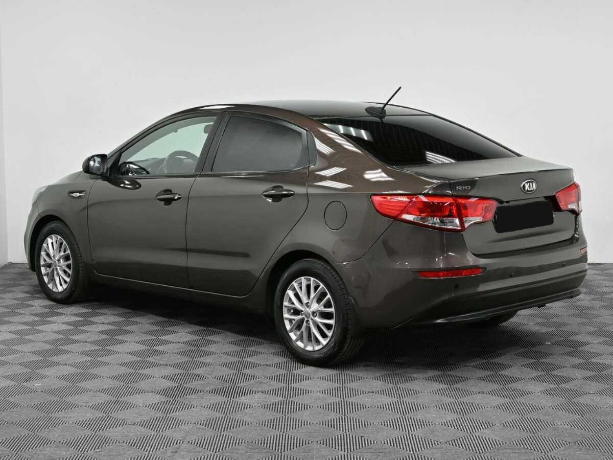 Б/У Киа Рио 2017 года. Фото: #3