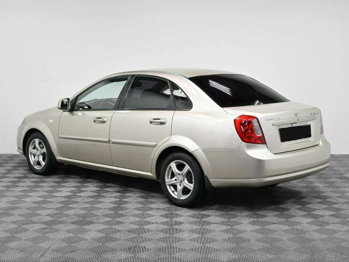 Б/У Дэу Гентра 2014 года. Фото: #3