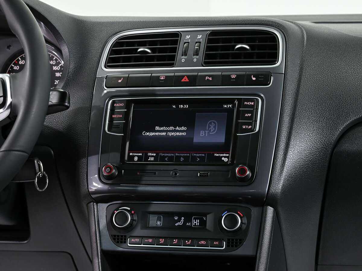 Б/У Фольксваген Поло 2019 года. Фото: #8