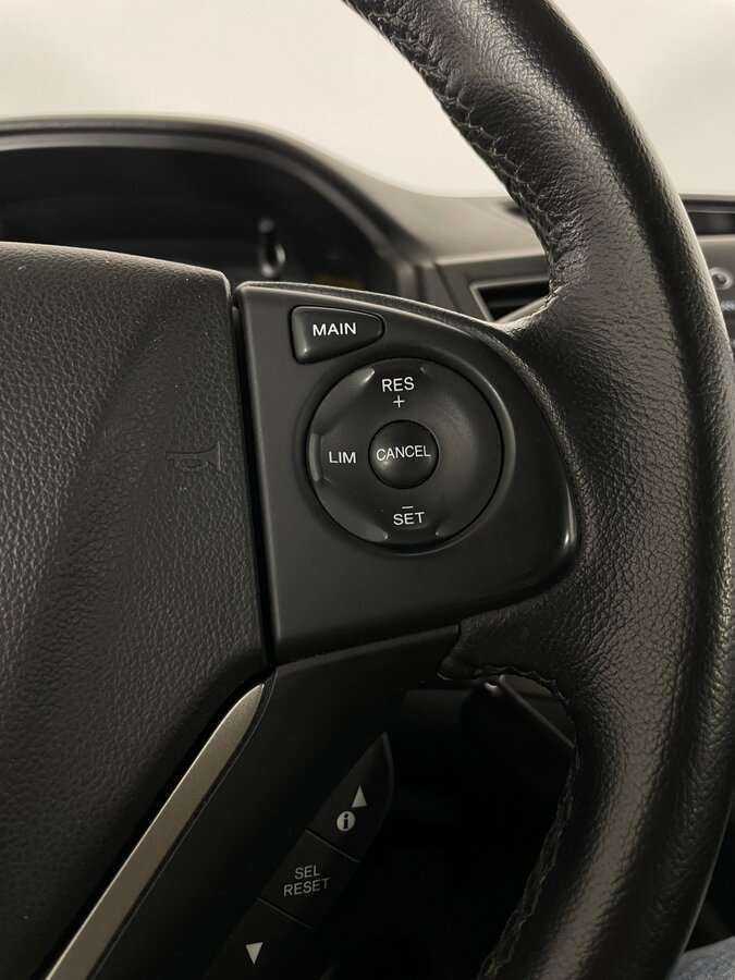 Б/У Хонда ЦР-В 2013 года. Фото: #15