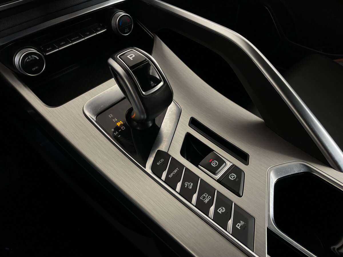 Б/У Джили Кулрэй 2020 года. Фото: #16