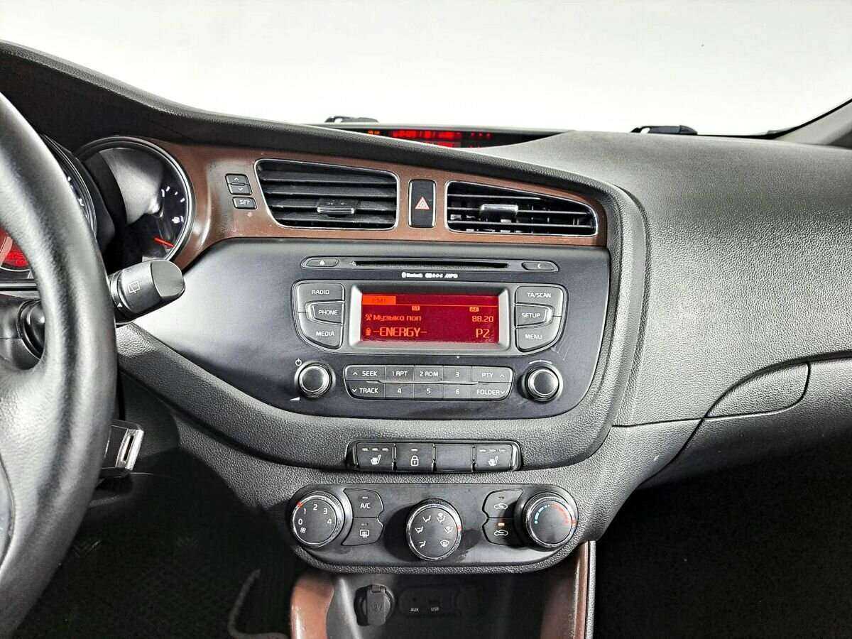 Б/У Киа Сид 2013 года. Фото: #13