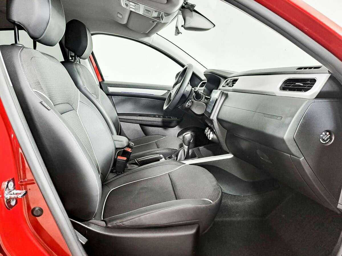 Renault Arkana 2021 года с пробегом. Фото: #8