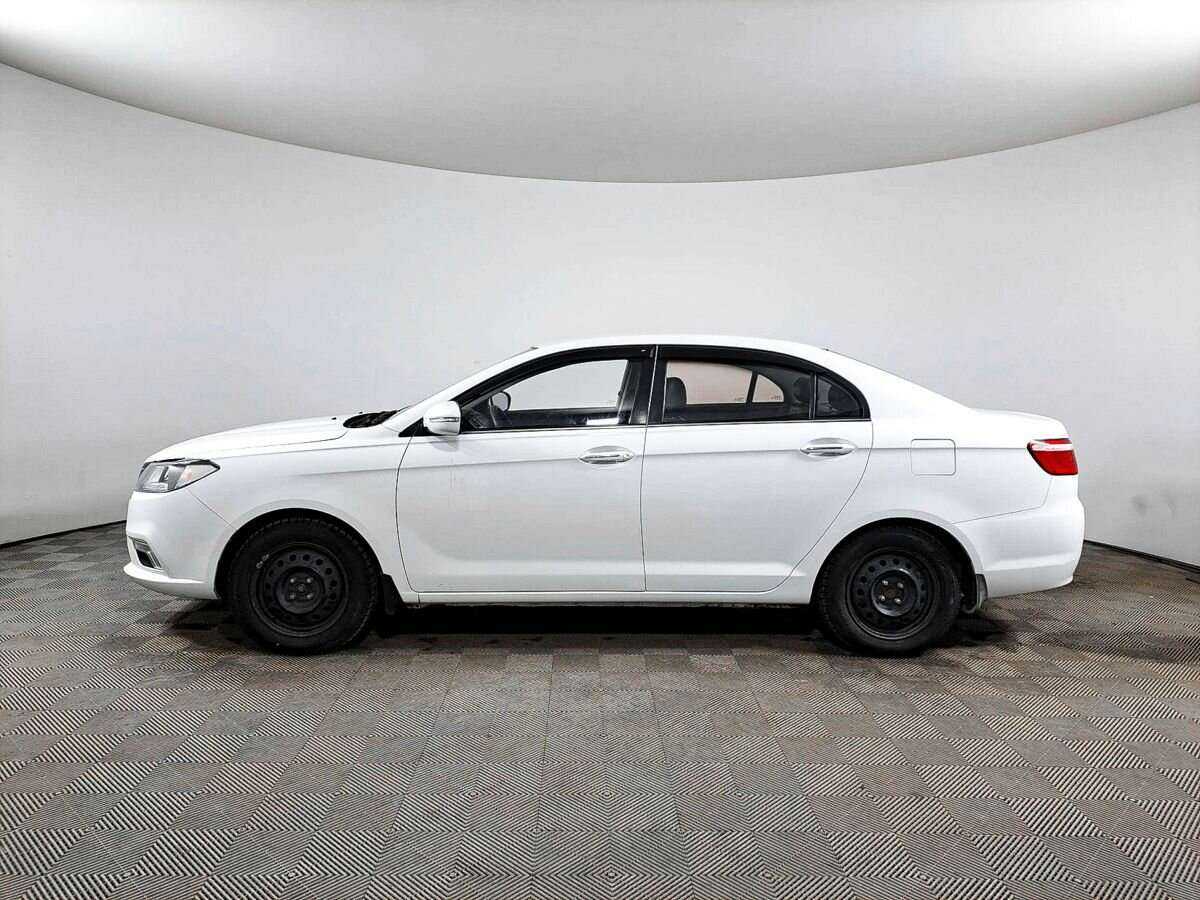 Б/У Лифан Солано 2016 года. Фото: #7