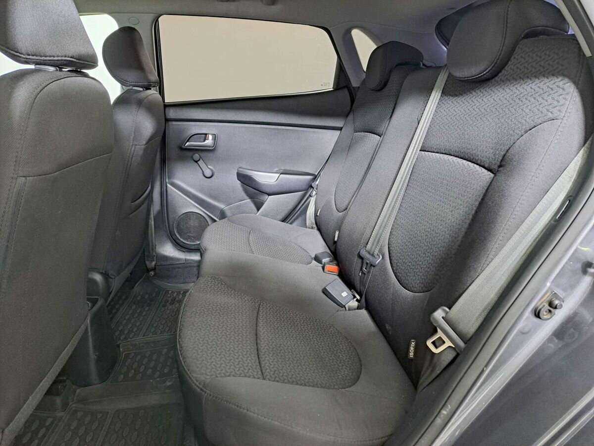 Б/У Киа Рио 2016 года. Фото: #11