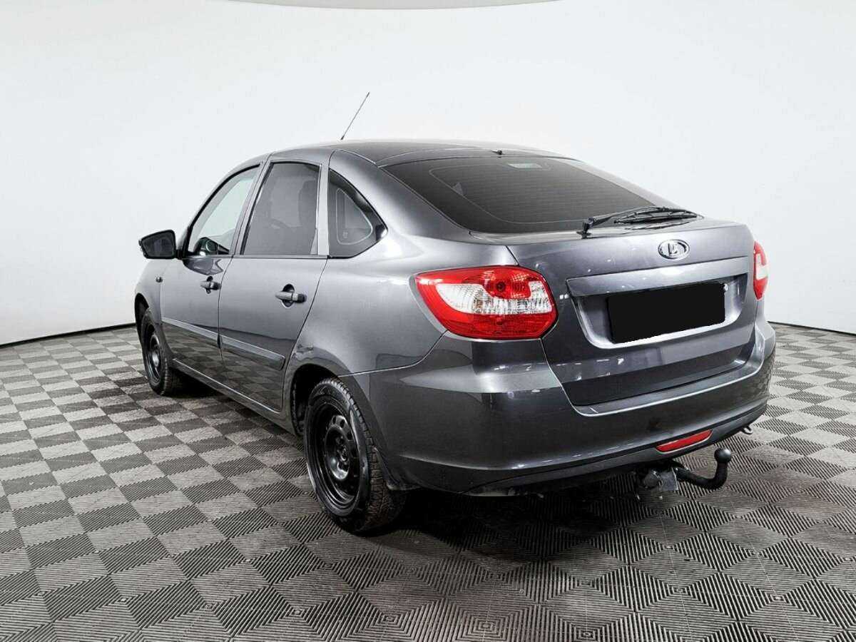 Б/У Лада (ВАЗ) Гранта 2017 года. Фото: #6