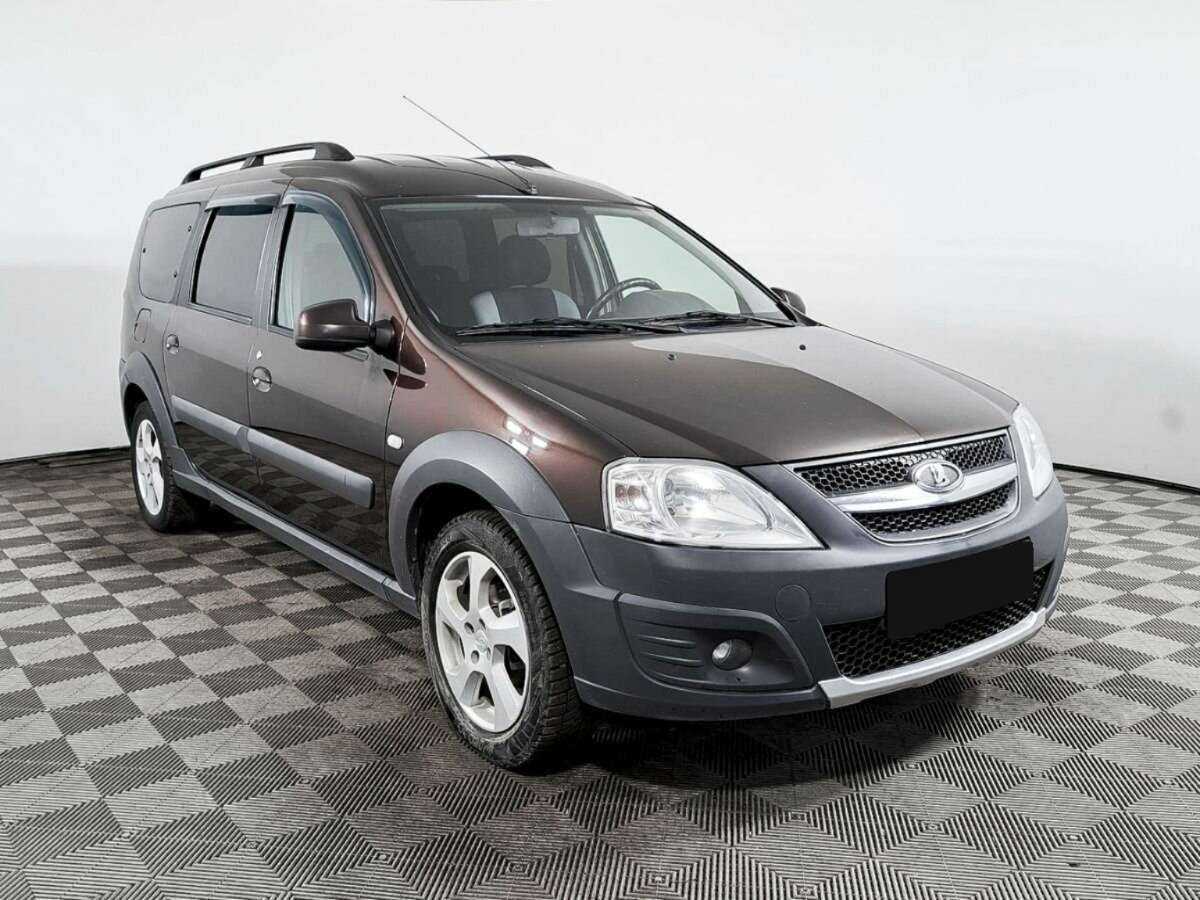 Б/У Лада (ВАЗ) Ларгус 2018 года. Фото: #2