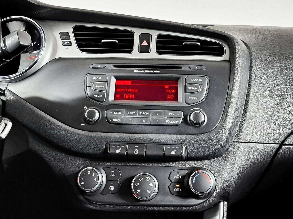 Б/У Киа Сид 2015 года. Фото: #12