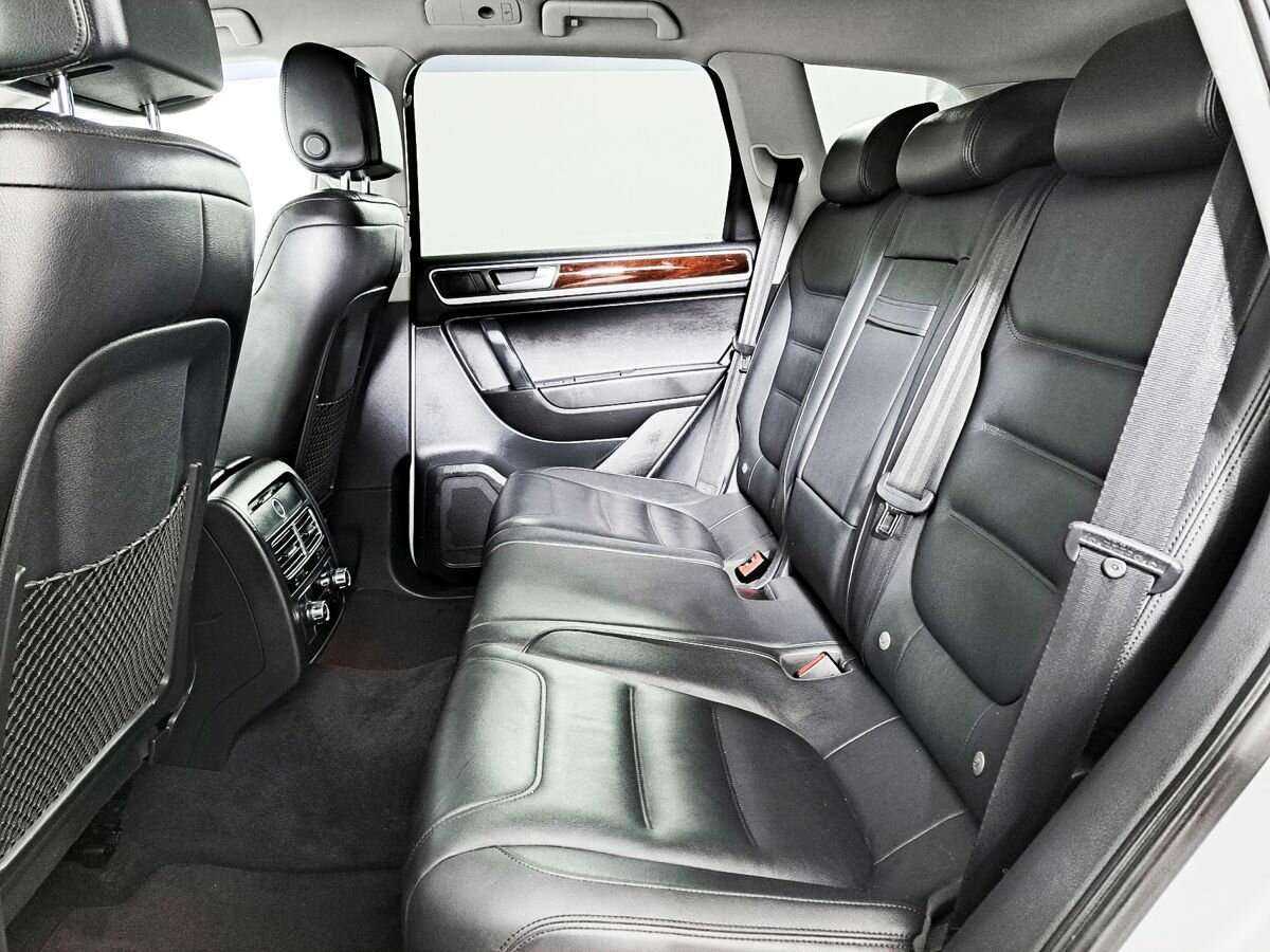 Volkswagen Touareg 2012 года с пробегом. Фото: #9