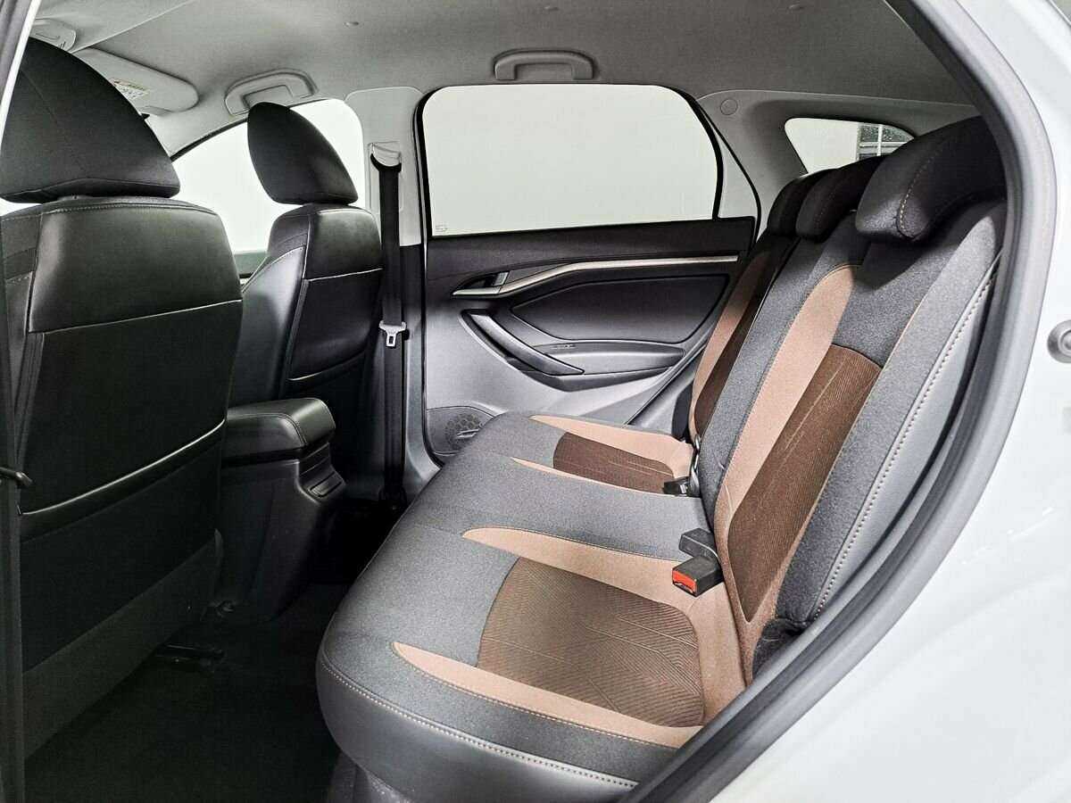 Б/У Лада (ВАЗ) Веста 2018 года. Фото: #9