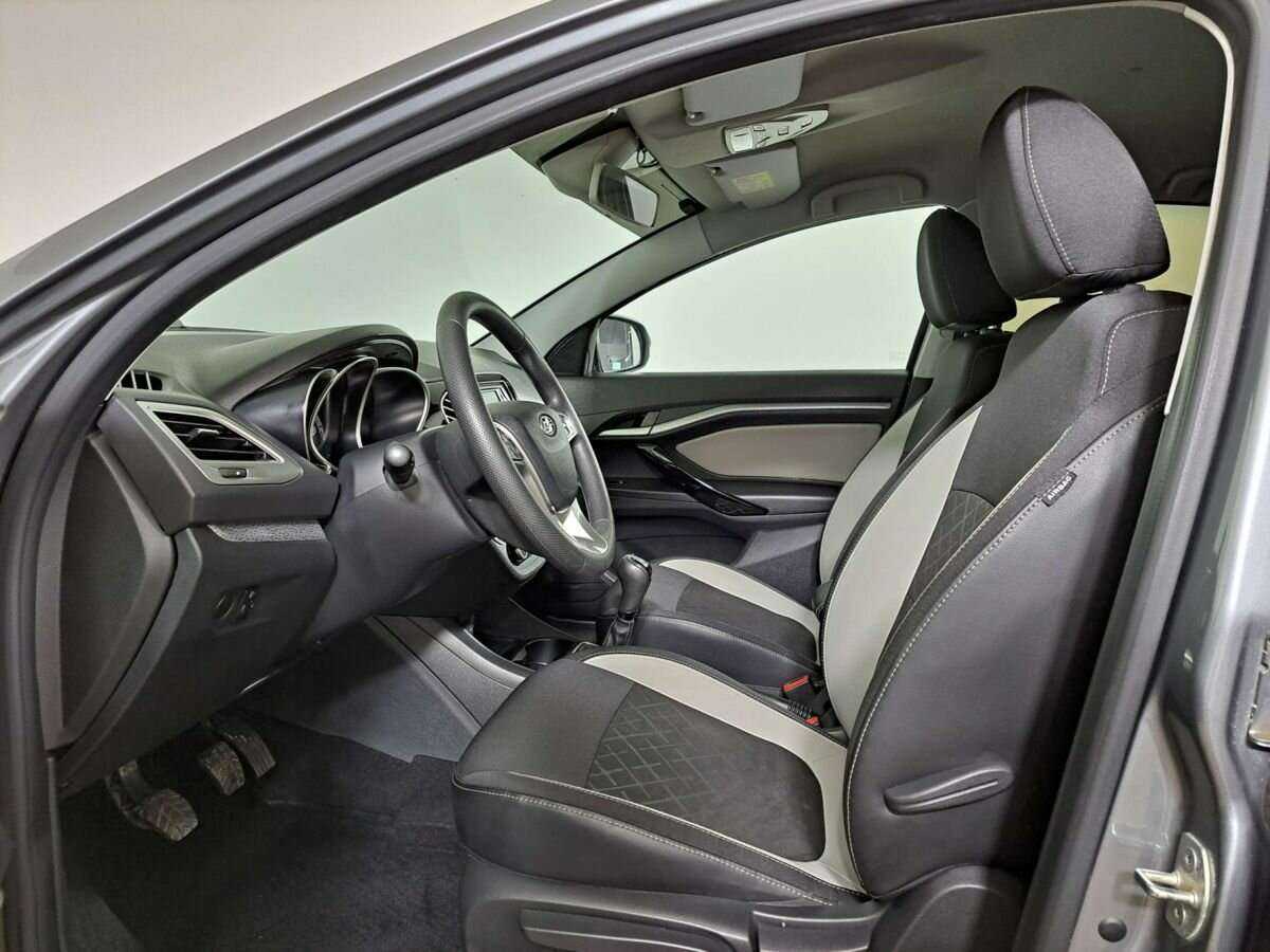 Б/У Лада (ВАЗ) Веста 2019 года. Фото: #13