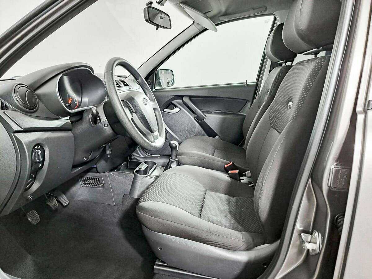 Б/У Лада (ВАЗ) Калина 2014 года. Фото: #11