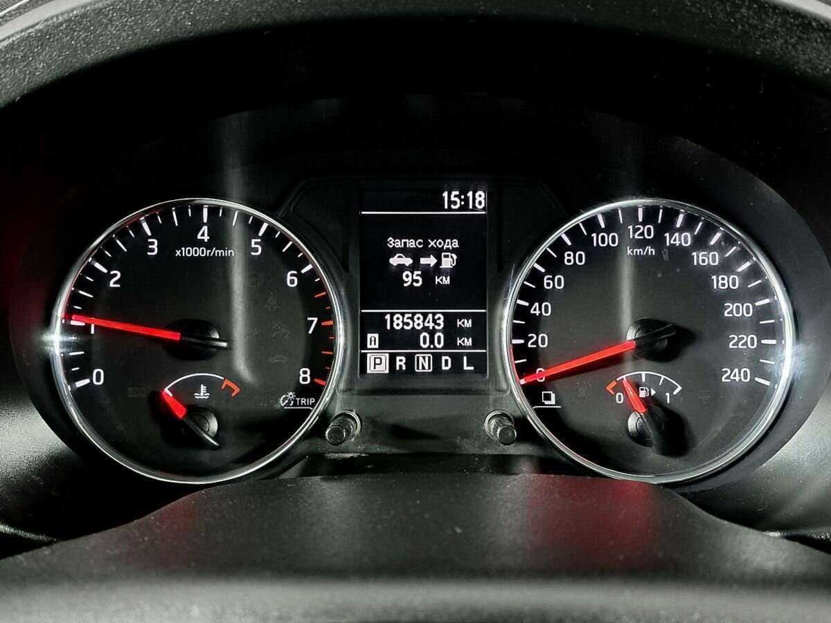 Б/У Ниссан Икс-Трейл 2014 года. Фото: #9