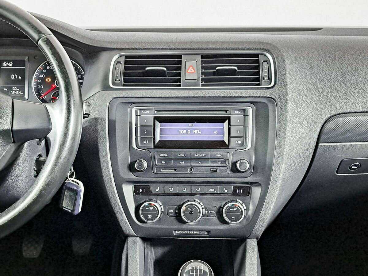 Б/У Фольксваген Джетта 2014 года. Фото: #10