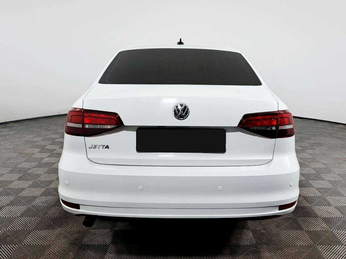 Б/У Фольксваген Джетта 2018 года. Фото: #4