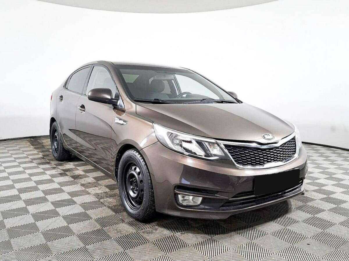 Б/У Киа Рио 2015 года. Фото: #2