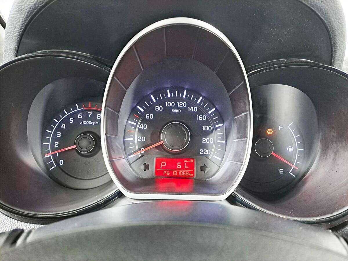 Б/У Киа Рио 2015 года. Фото: #10