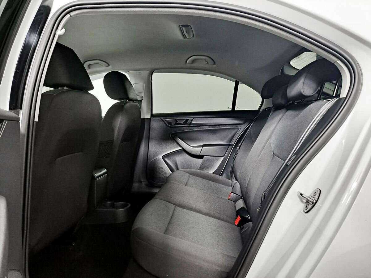 Б/У Шкода Рапид 2019 года. Фото: #7