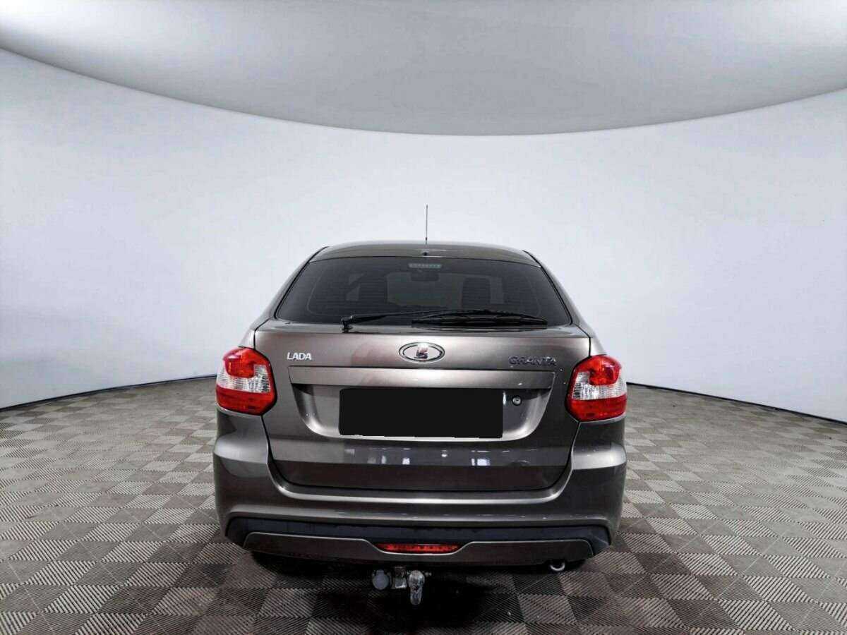 Б/У Лада (ВАЗ) Гранта 2017 года. Фото: #5