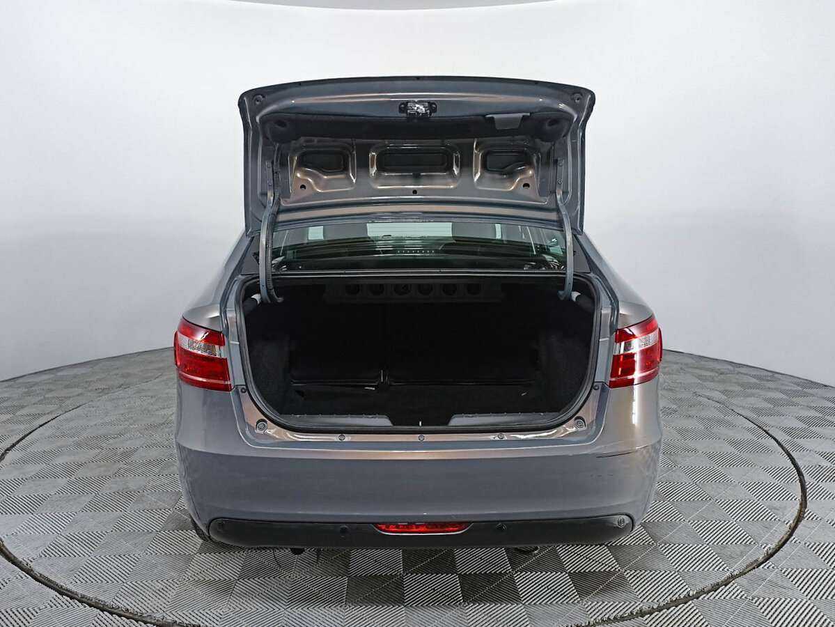 Б/У Лада (ВАЗ) Веста 2020 года. Фото: #9