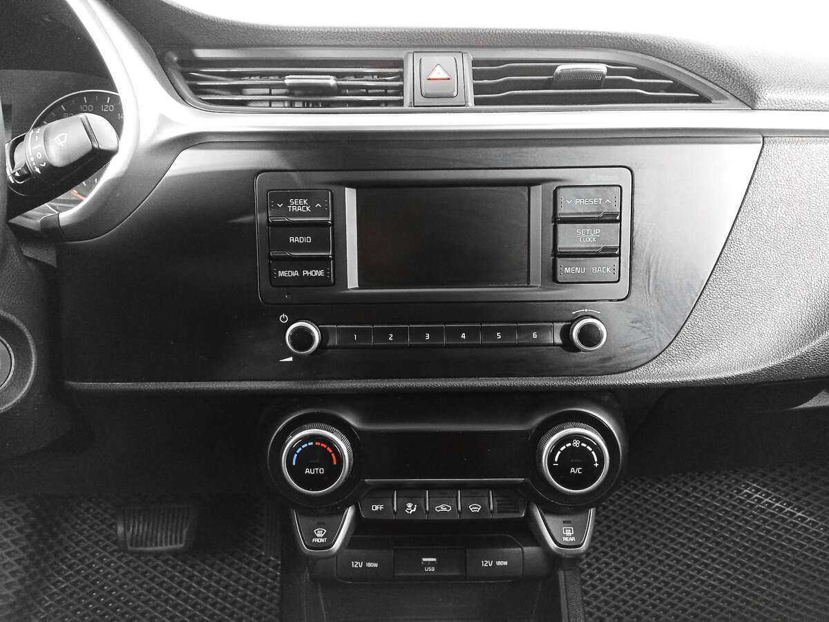 Б/У Киа Рио 2021 года. Фото: #12