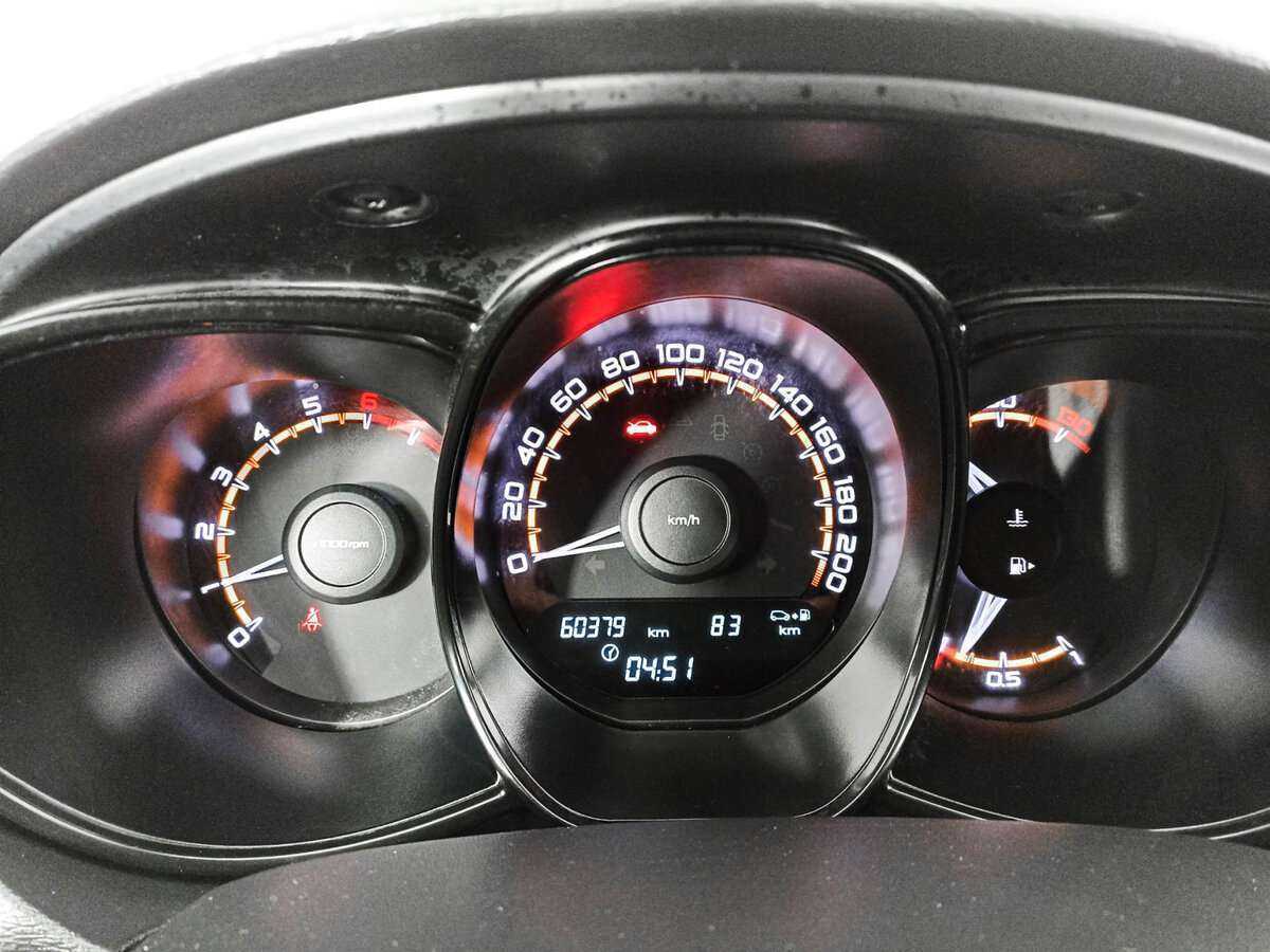 Б/У Лада (ВАЗ) Веста 2021 года. Фото: #10