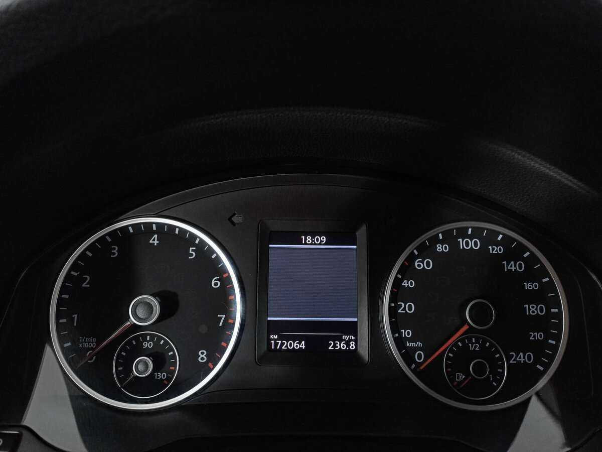 Б/У Фольксваген Тигуан 2013 года. Фото: #10