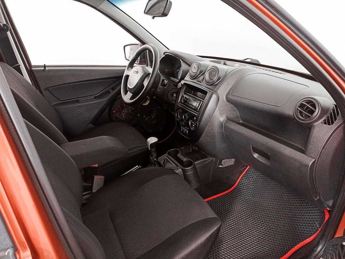 Б/У Лада (ВАЗ) Гранта 2015 года. Фото: #8