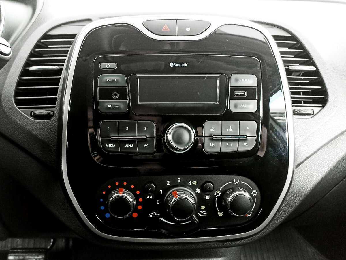 Б/У Рено Каптюр 2019 года. Фото: #12