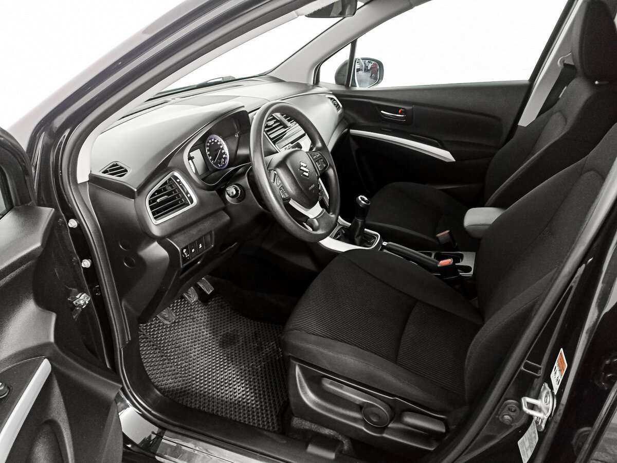 Б/У Сузуки С-Икс4 2016 года. Фото: #13