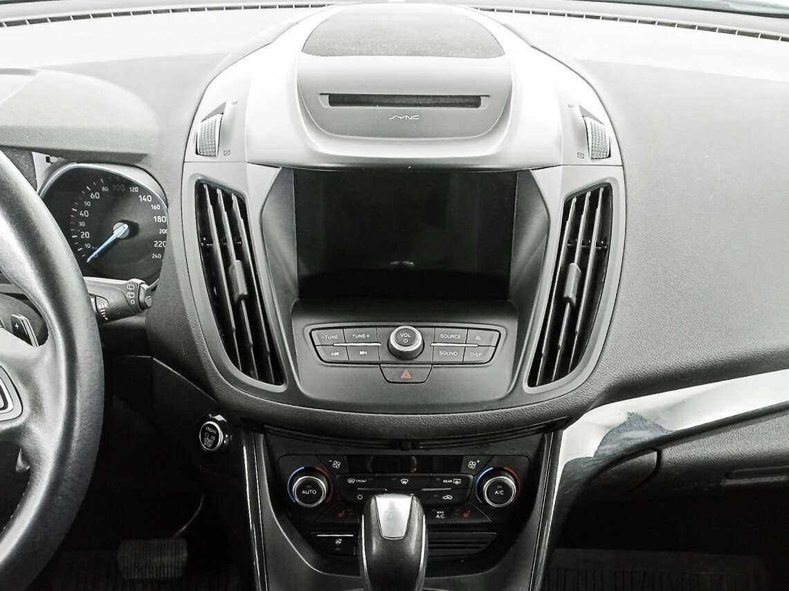 Б/У Форд Куга 2018 года. Фото: #12