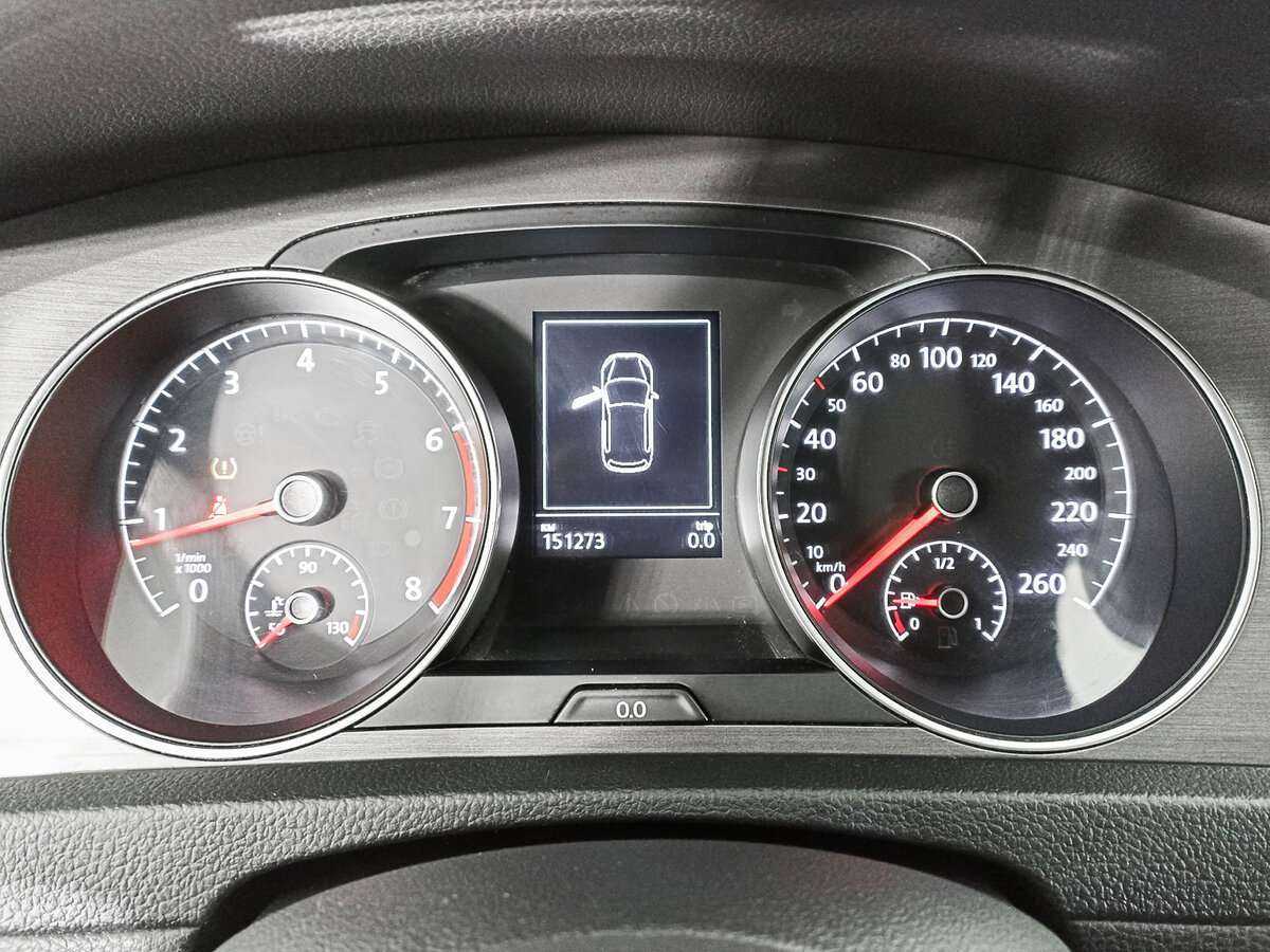 Б/У Фольксваген Гольф 2013 года. Фото: #10