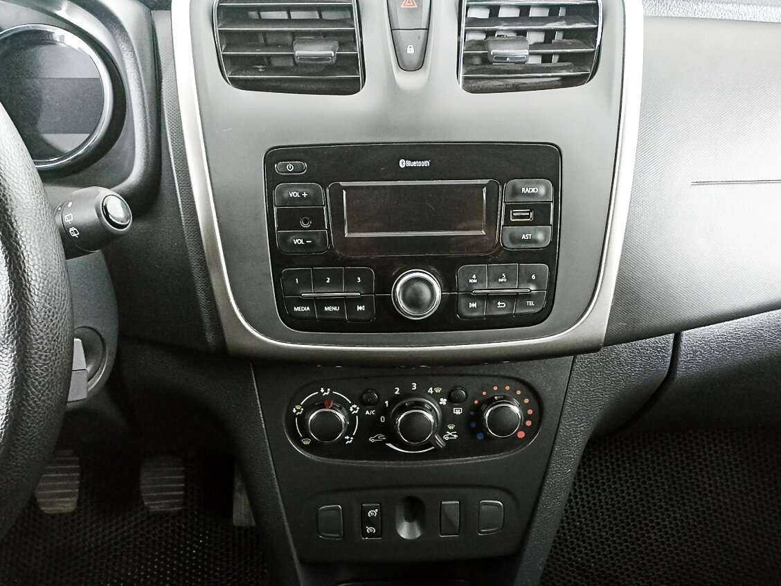 Б/У Рено Сандеро 2020 года. Фото: #12