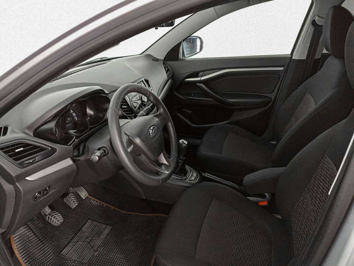 Б/У Лада (ВАЗ) Веста 2017 года. Фото: #13