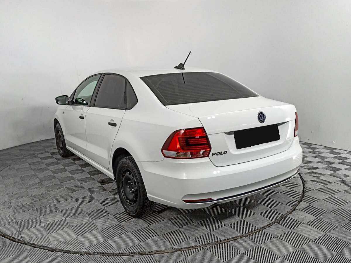 Б/У Фольксваген Поло 2018 года. Фото: #6