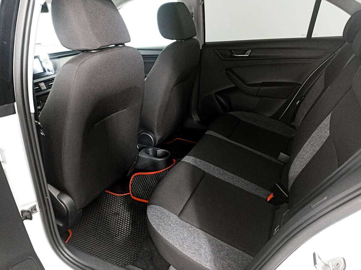 Б/У Шкода Рапид 2021 года. Фото: #9