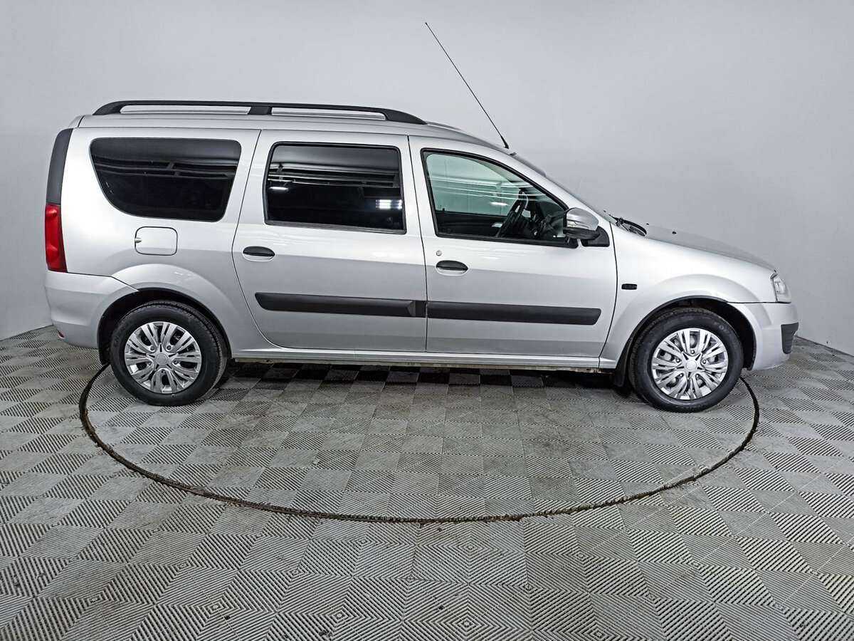 Б/У Лада (ВАЗ) Ларгус 2020 года. Фото: #3