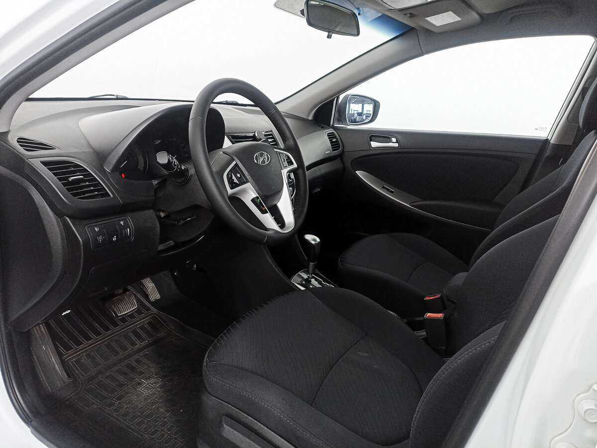 Б/У Хендай Солярис 2016 года. Фото: #12