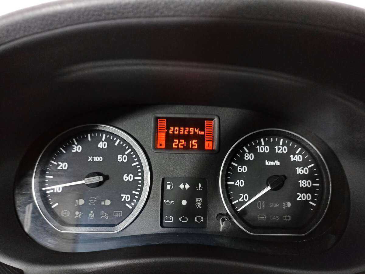 Renault Sandero 2012 года с пробегом. Фото: #10