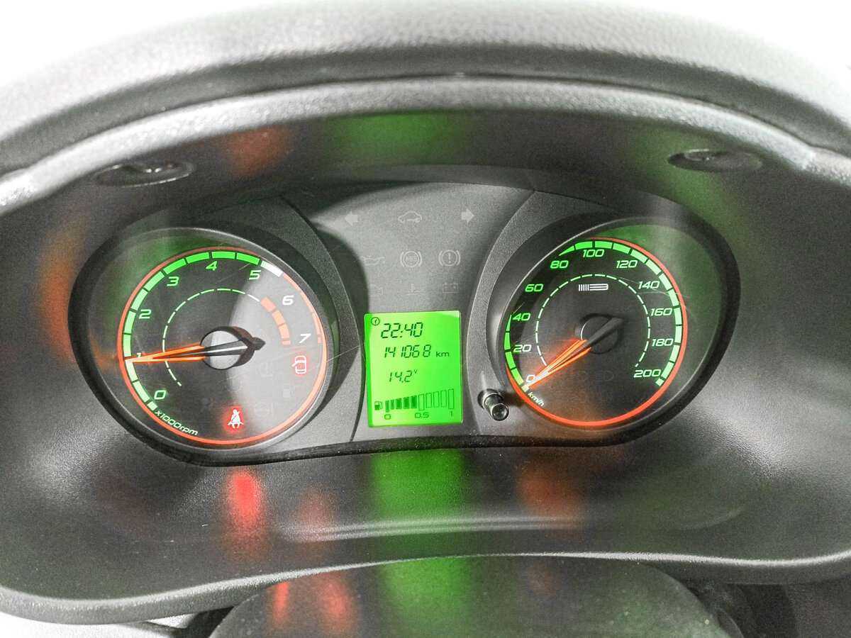 Б/У Лада (ВАЗ) Калина 2015 года. Фото: #10