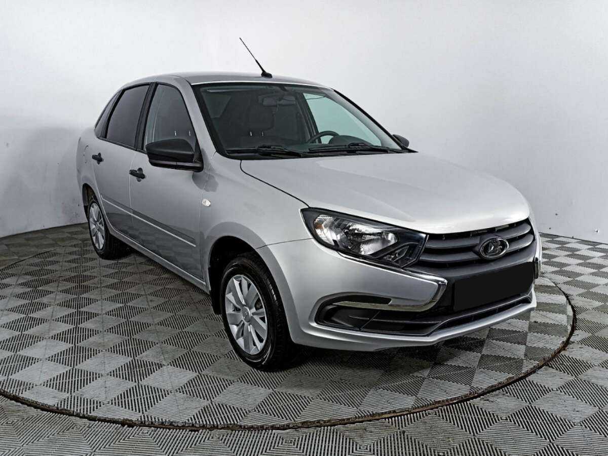 Б/У Лада (ВАЗ) Гранта 2018 года. Фото: #2