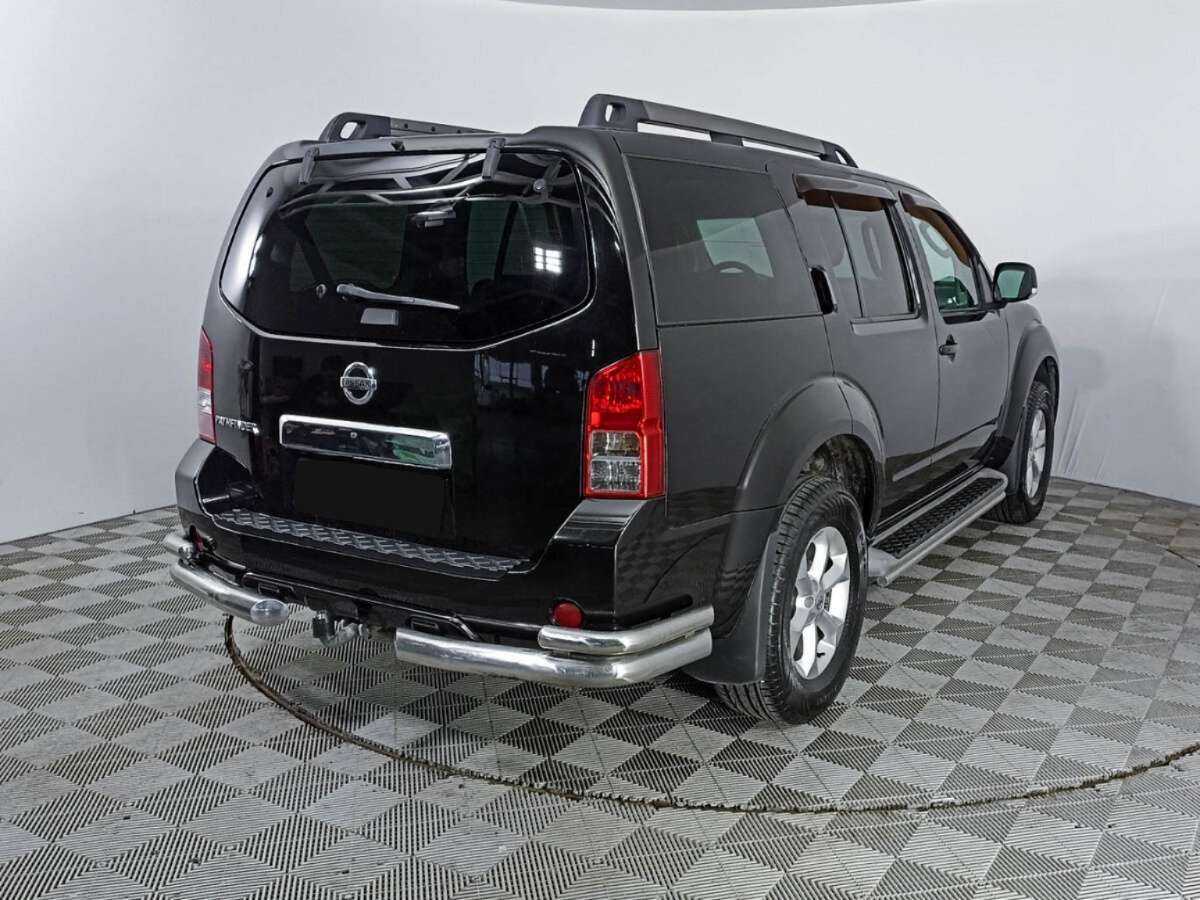 Б/У Ниссан Патфайндер 2014 года. Фото: #3