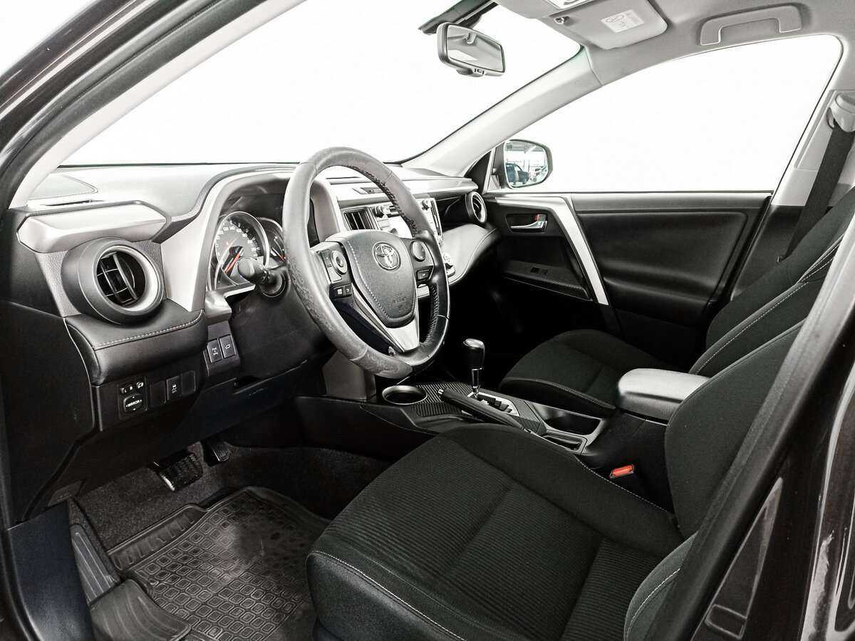 Toyota RAV4 2014 года с пробегом. Фото: #13