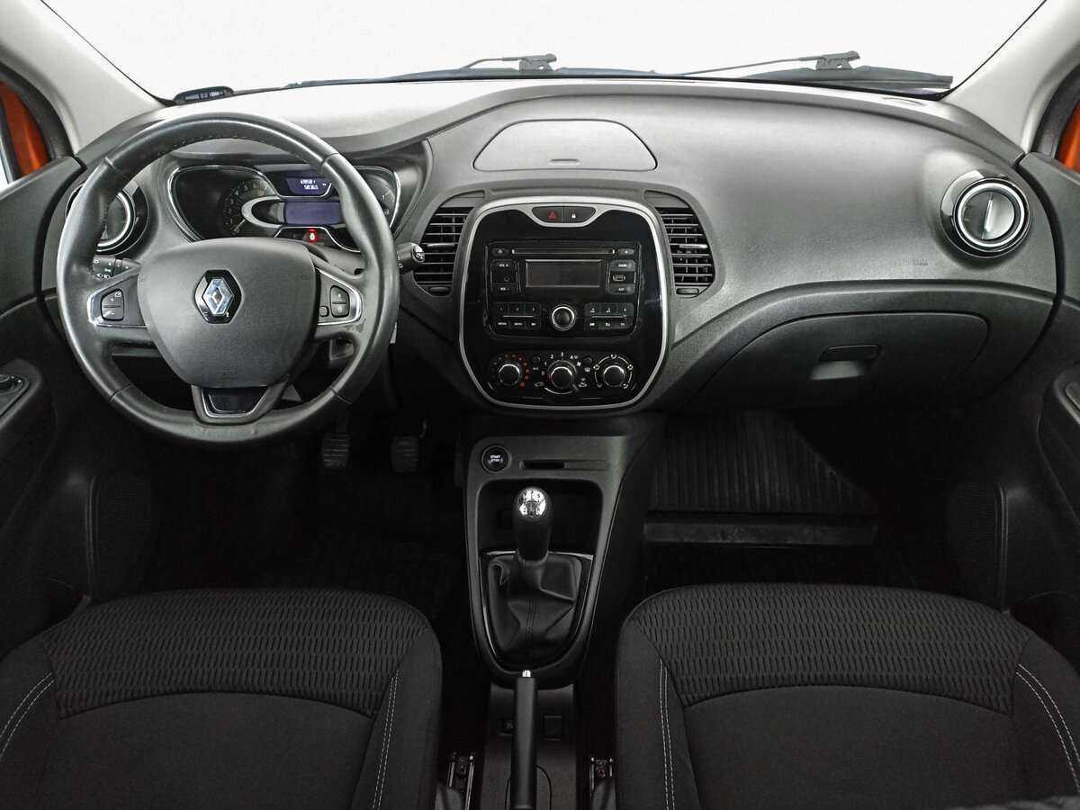 Б/У Рено Каптюр 2016 года. Фото: #11