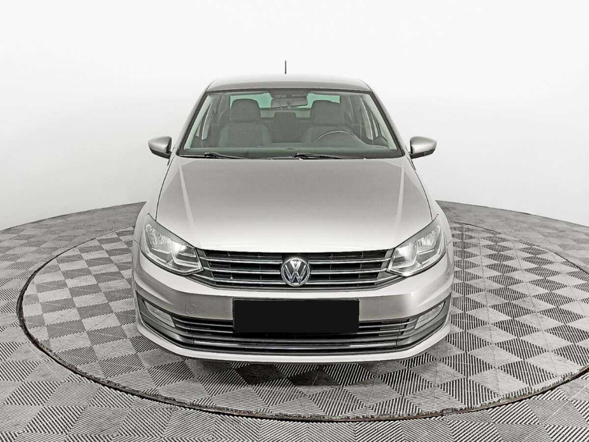 Б/У Фольксваген Поло 2019 года. Фото: #1