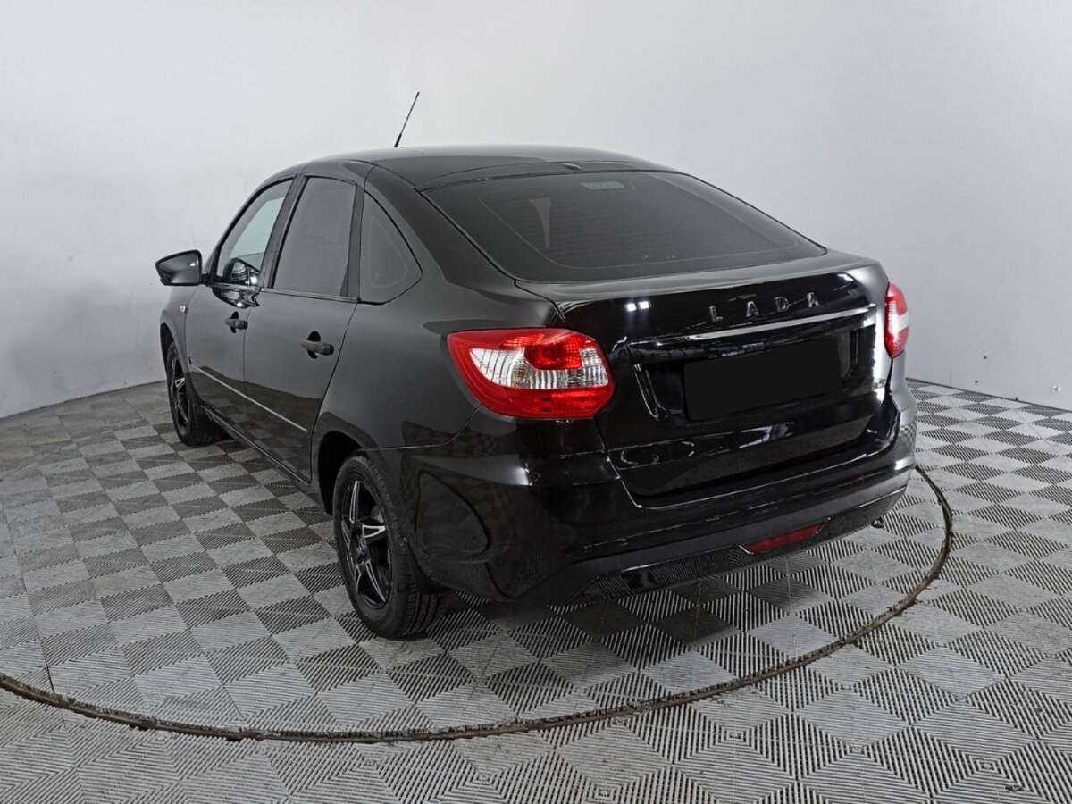 Б/У Лада (ВАЗ) Гранта 2020 года. Фото: #5