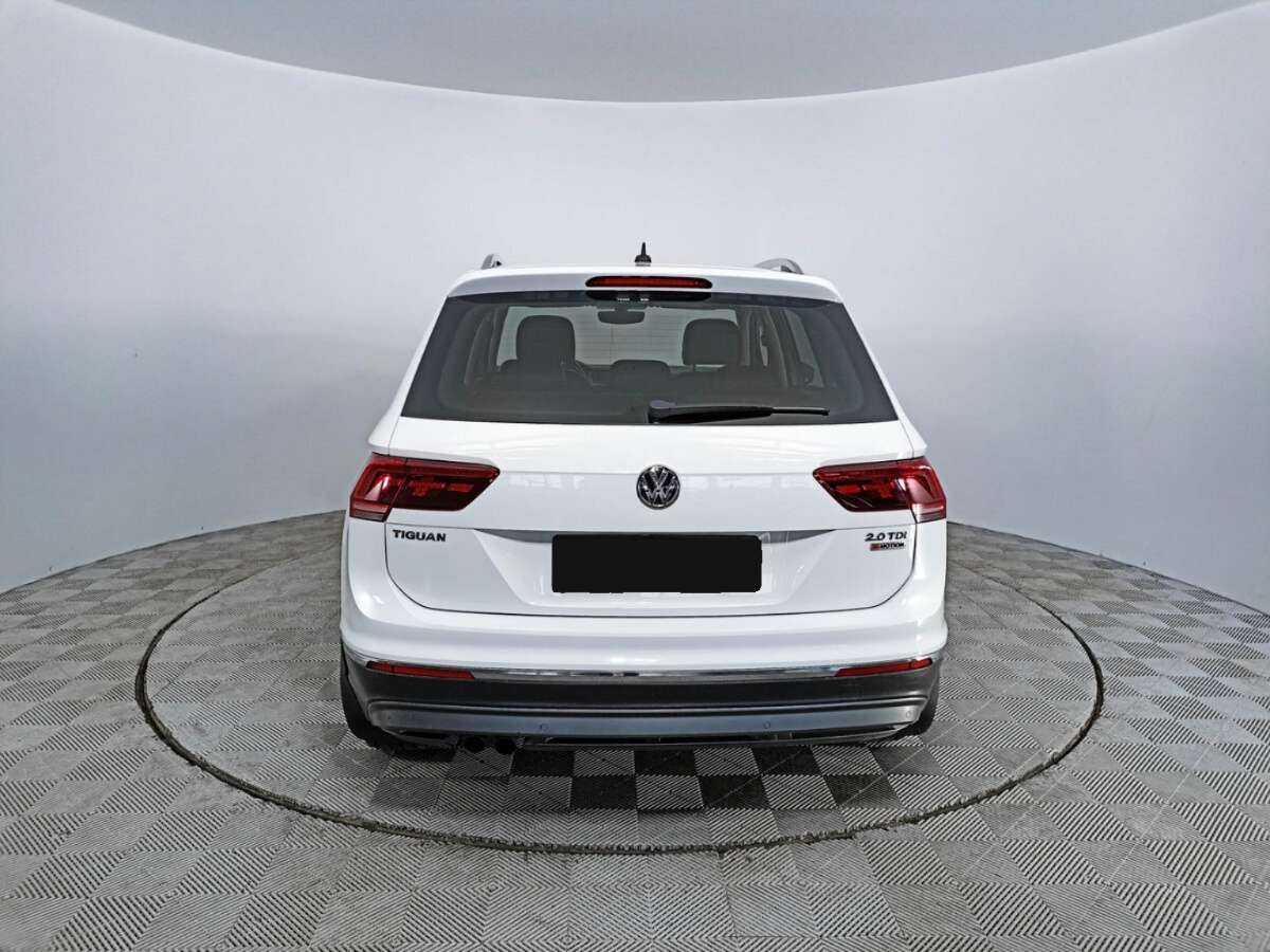 Volkswagen Tiguan 2017 года с пробегом. Фото: #5