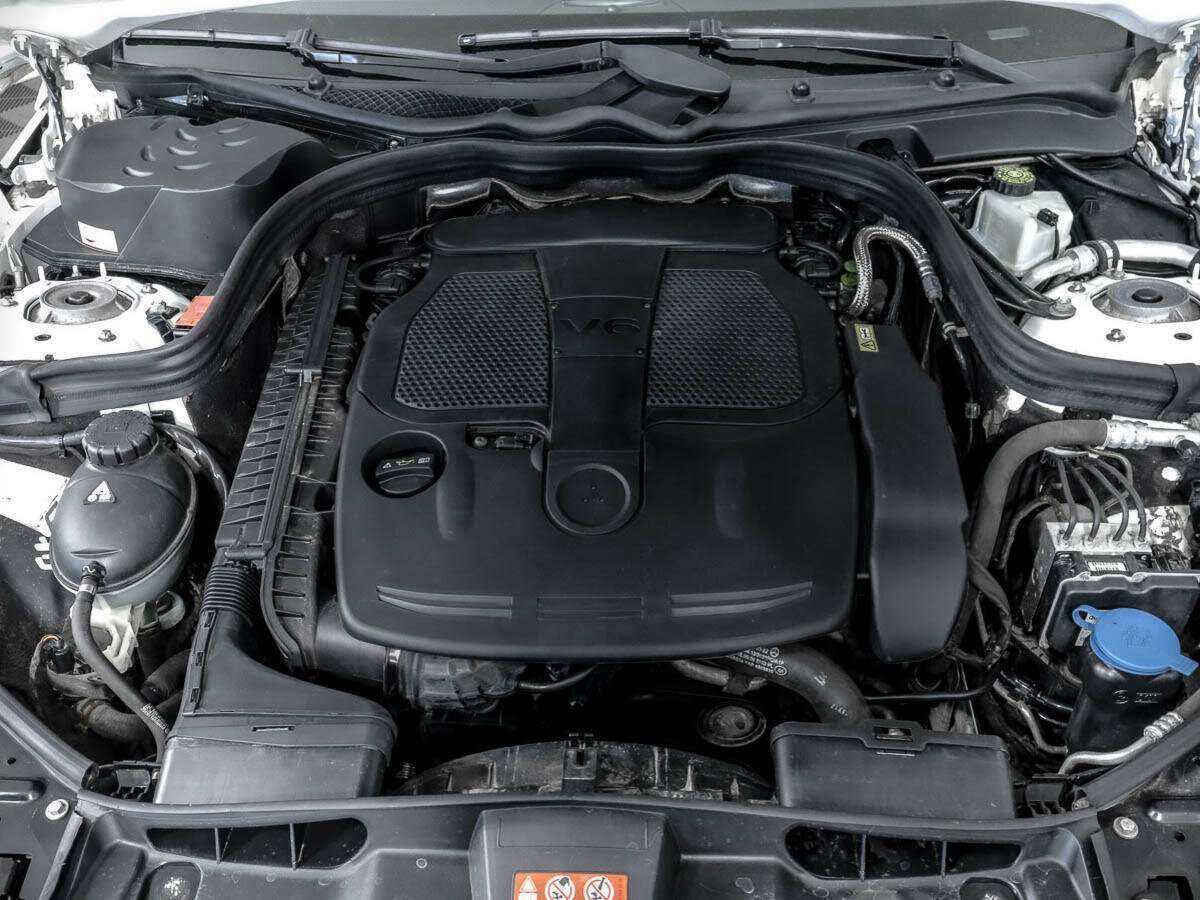 Mercedes-Benz E-Класс 2012 года с пробегом. Фото: #13